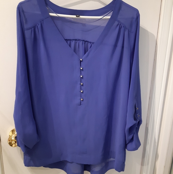 Blouse - Picture 1 of 2